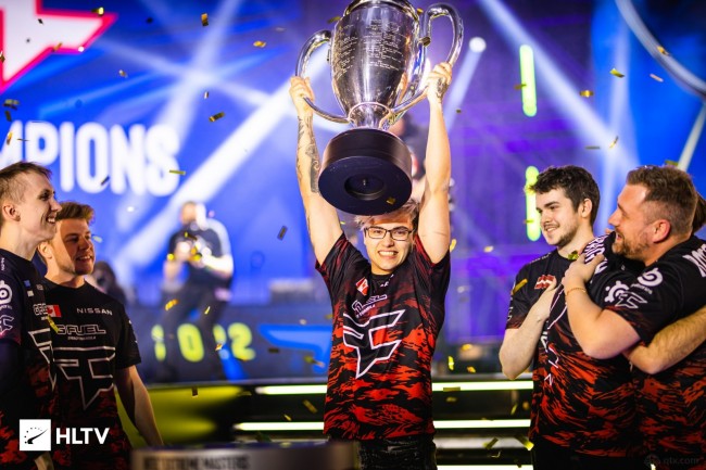 三是日本教 三是日本教